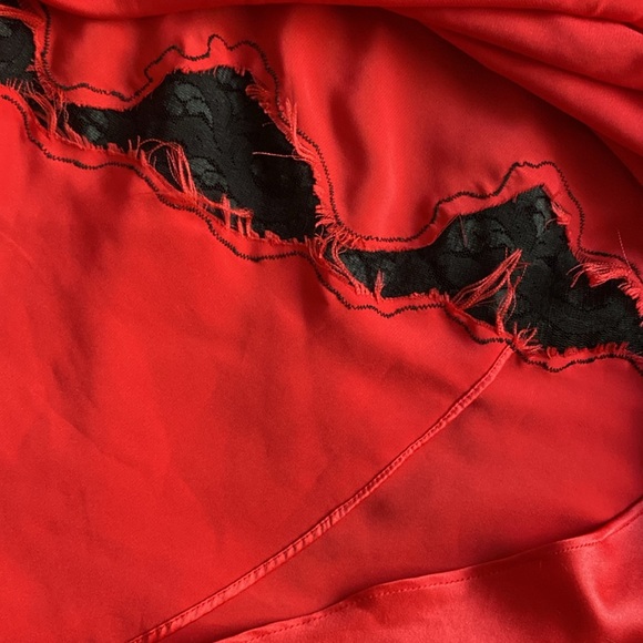 Vintage Victoria’s Secret gold label lace slip - Picture 14 of 14